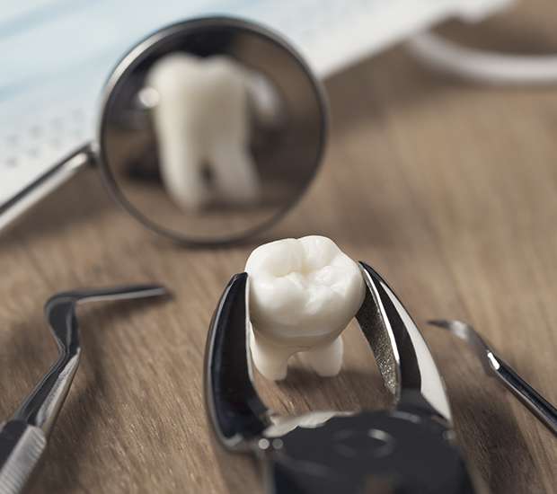 Issaquah When Is a Tooth Extraction Necessary